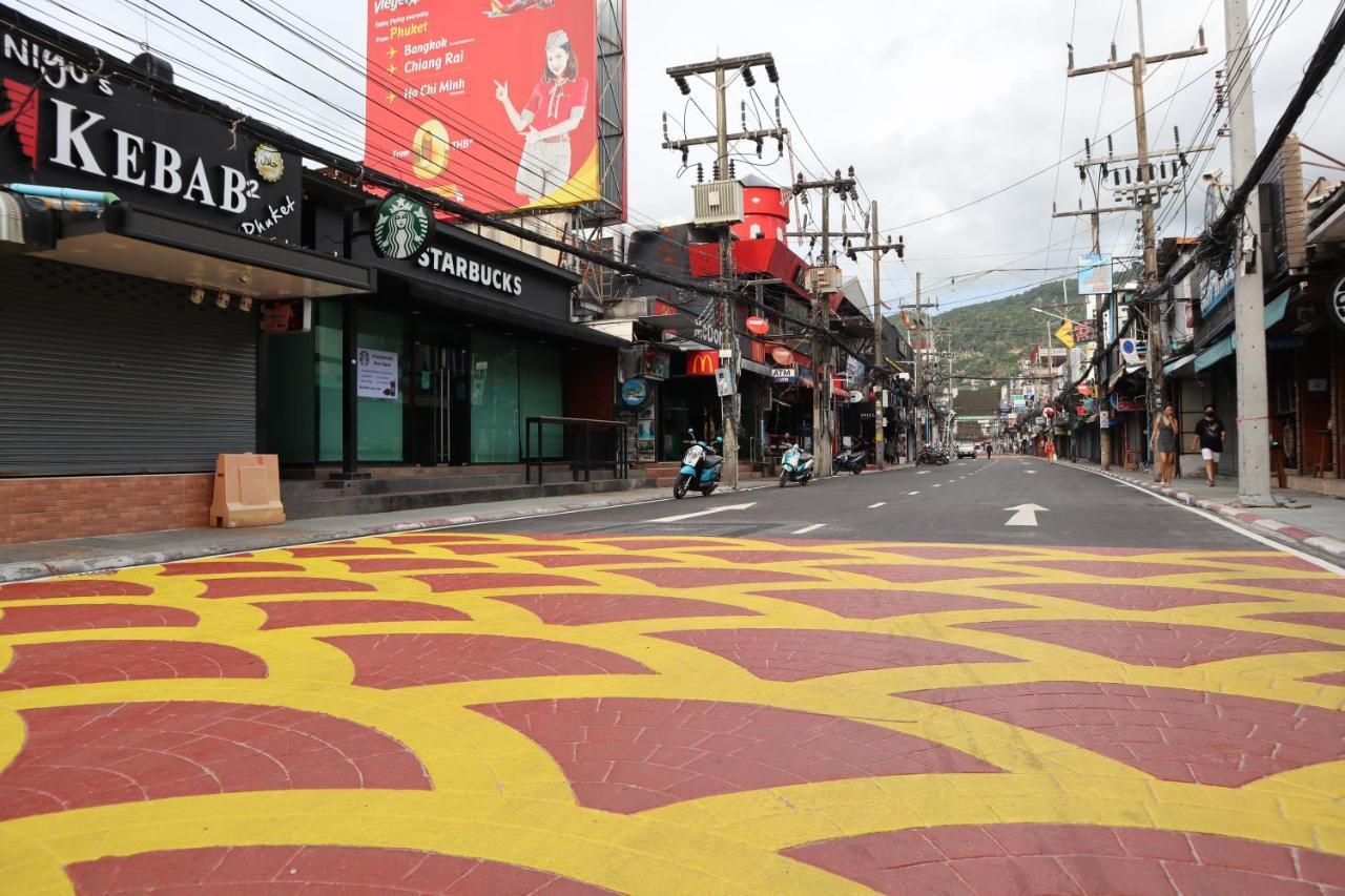 I Dee Hotel Patong Exteriör bild