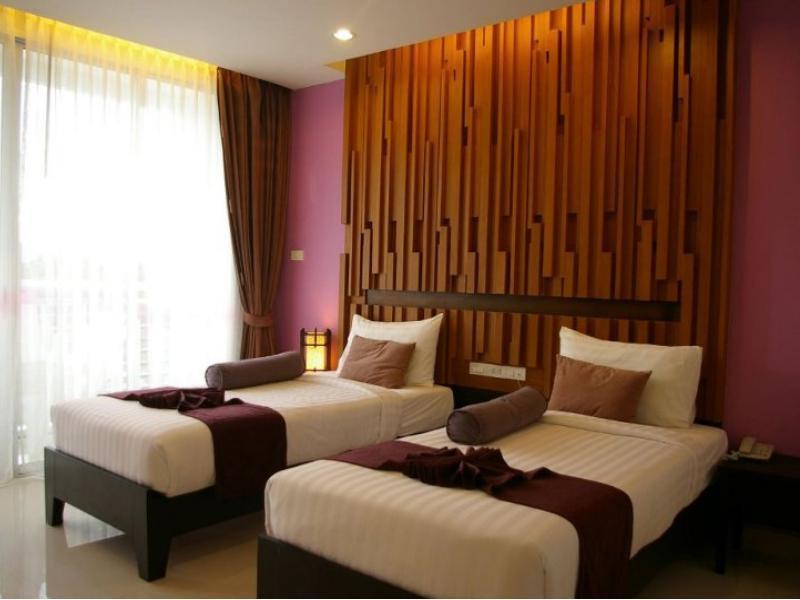 I Dee Hotel Patong Exteriör bild
